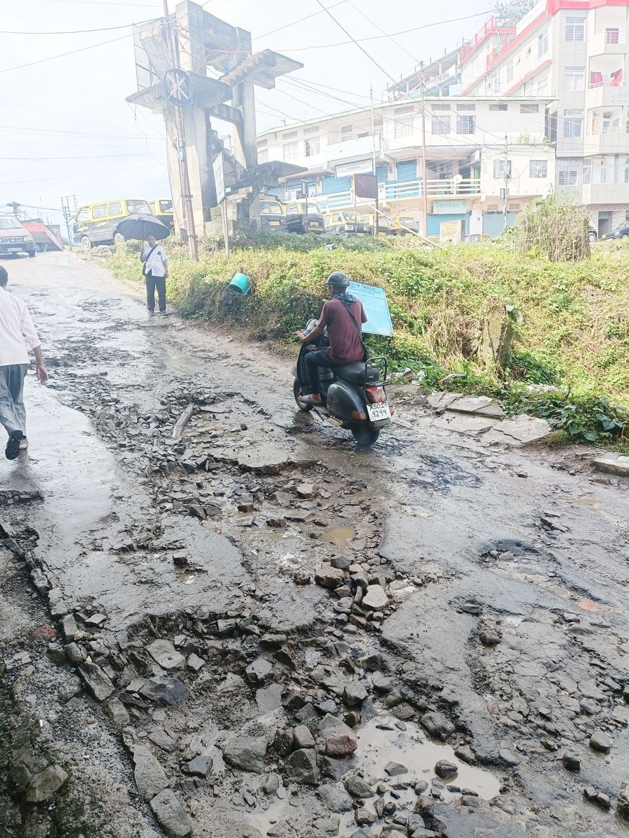 A portion of the approach road to the IMDH, Mokokchung. (Photo Courtesy: Nokinketer)